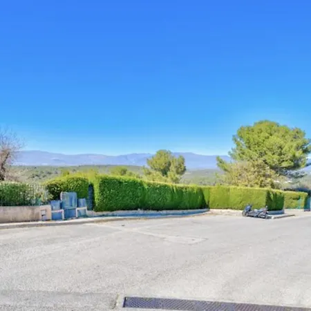 Apartment Proche Cannes, Spacieux Appartement, Jardin Et Piscine Prive *